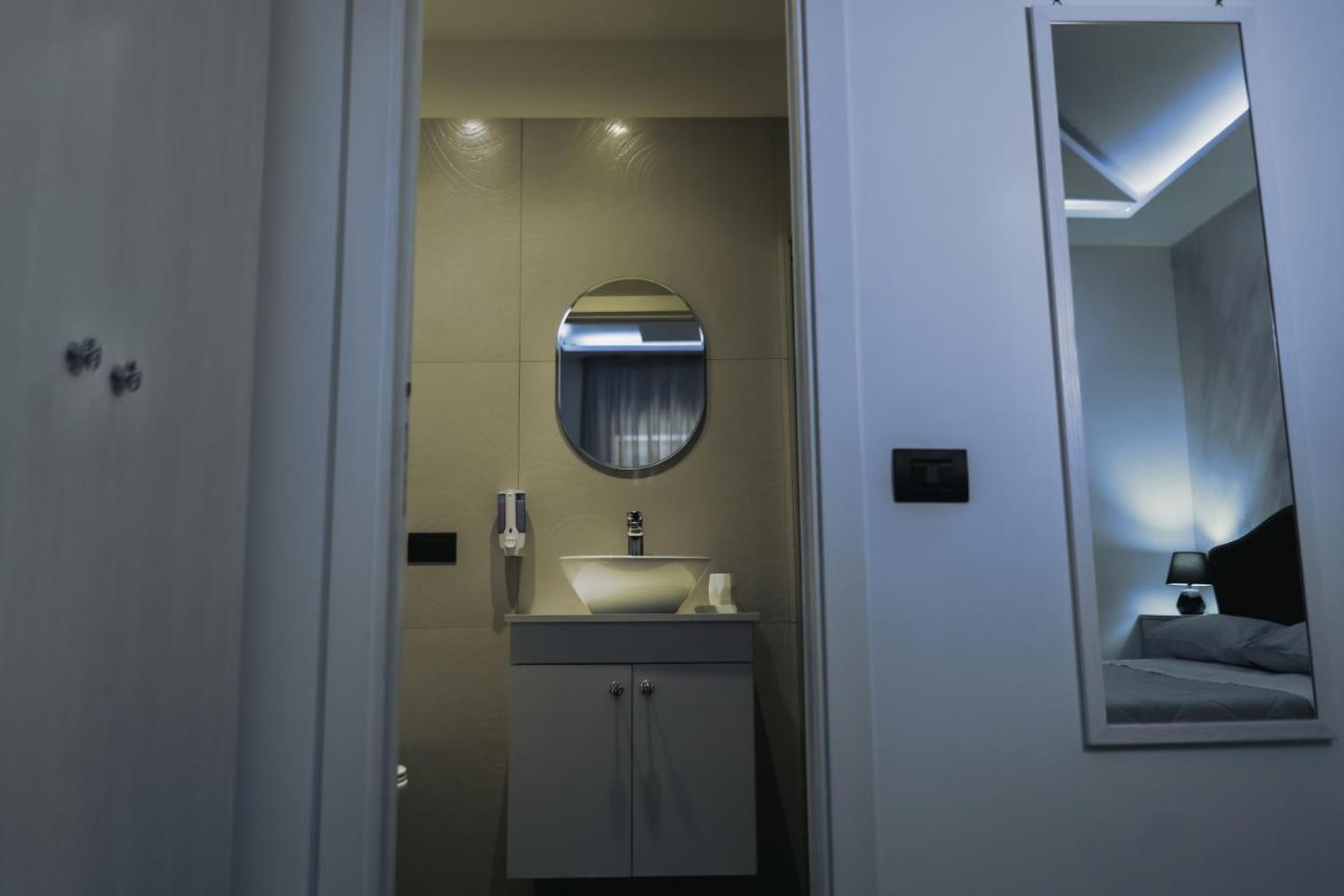 Dl Luxury B&B Napoli Eksteriør bilde